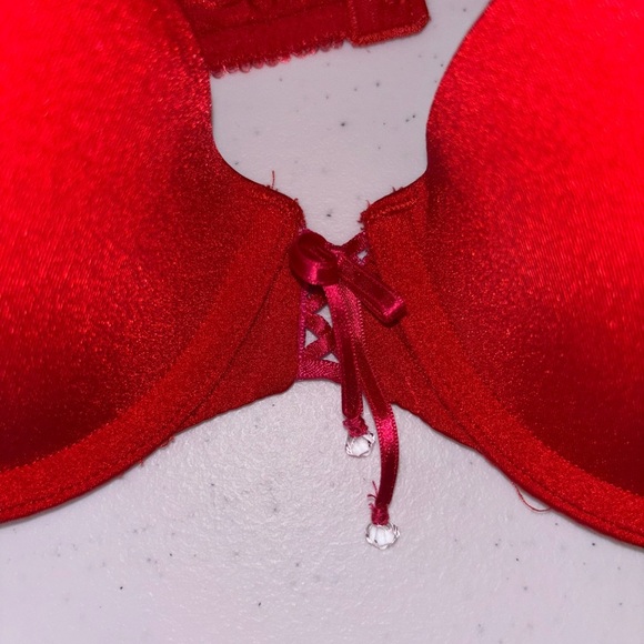 Victoria's Secret Red Lace Bra - Picture 2 of 7
